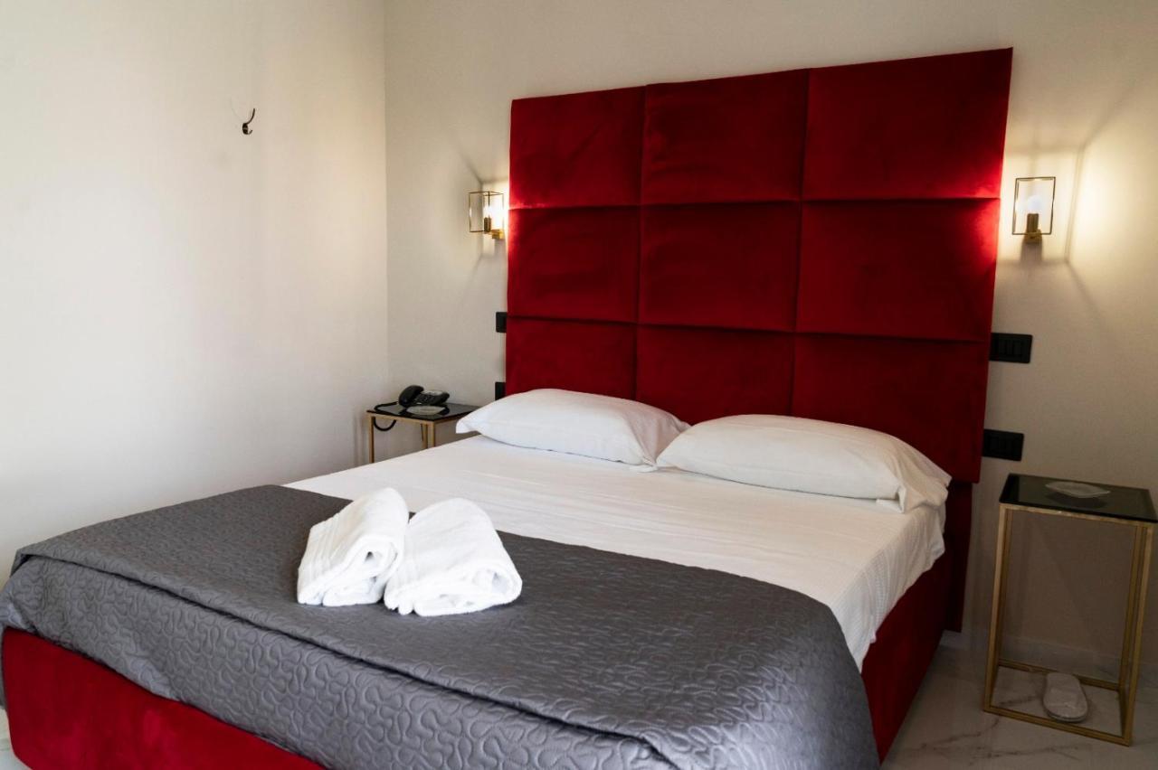 Elite Hotel