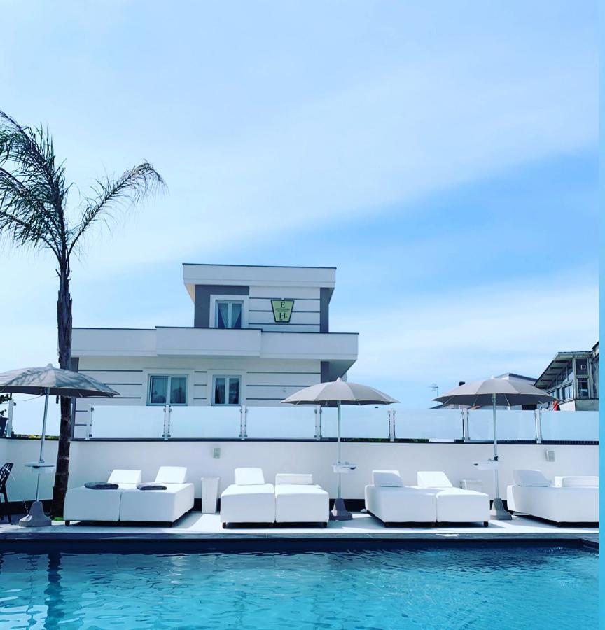 Elite Hotel 3*